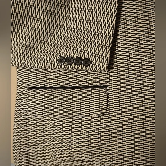 Jacket - Picture 6 of 7